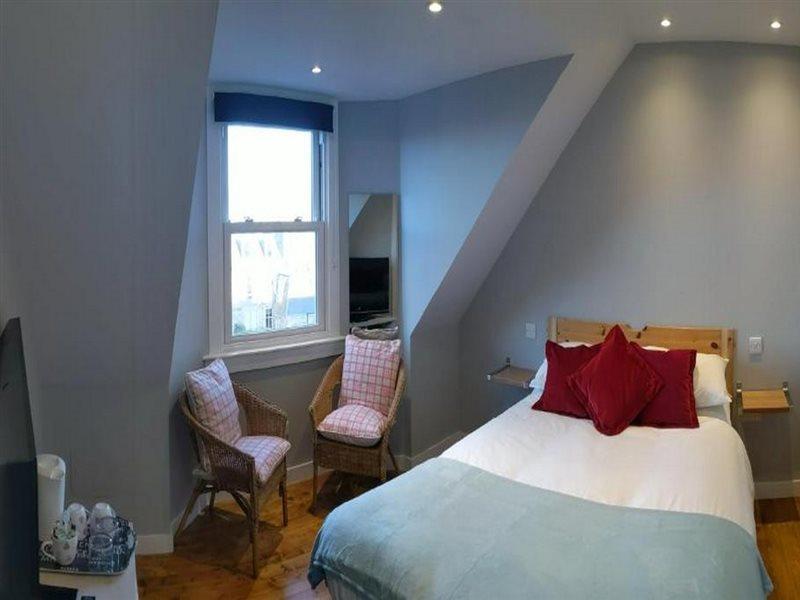 Falcon Crest Guest House Единбург Екстериор снимка