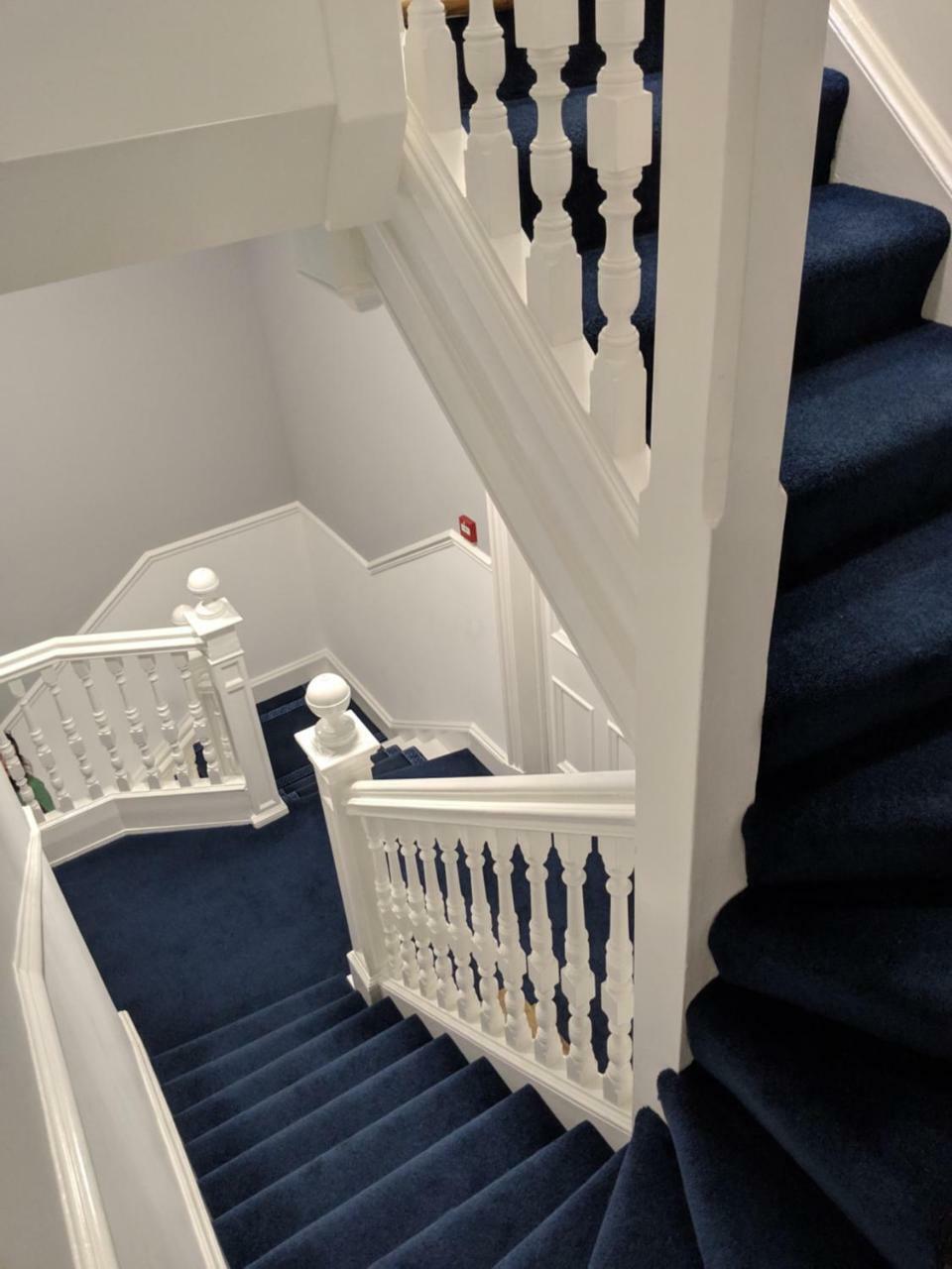 Falcon Crest Guest House Единбург Екстериор снимка