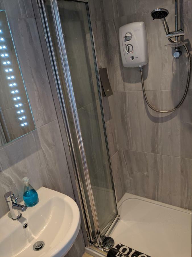 Falcon Crest Guest House Единбург Екстериор снимка